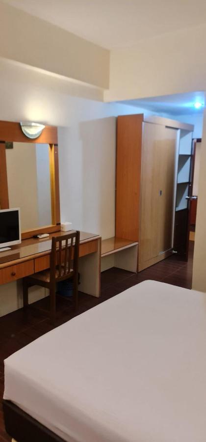 Paradise Hotel Tanjung Pinang Ngoại thất bức ảnh