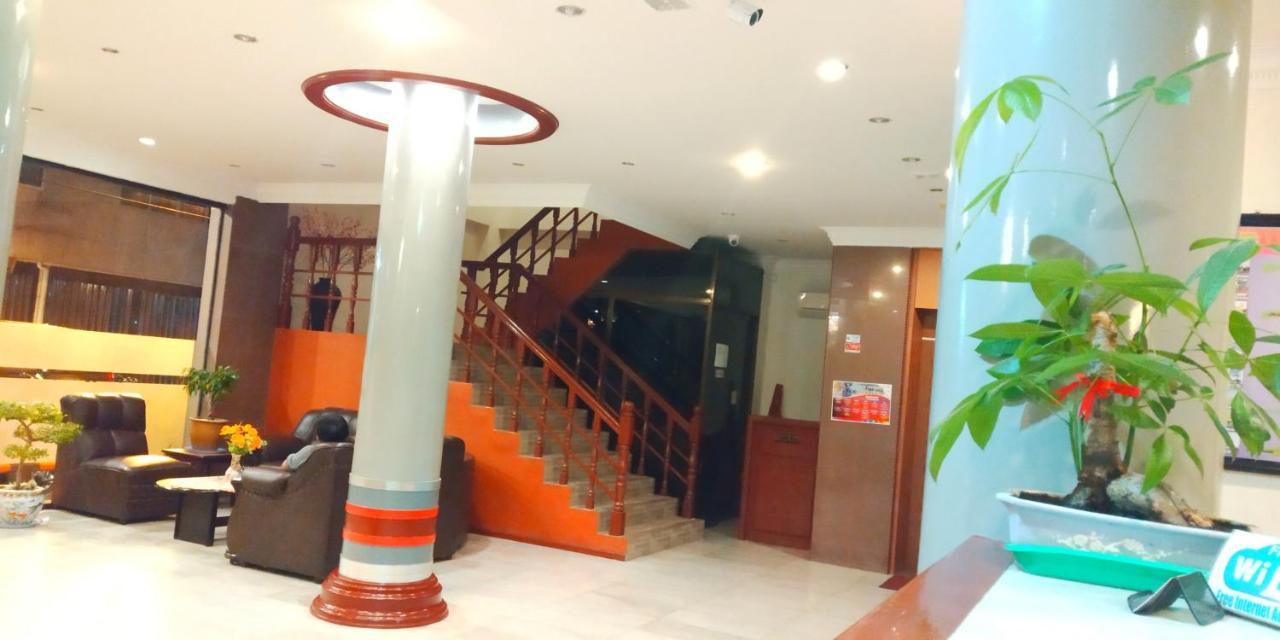 Paradise Hotel Tanjung Pinang Ngoại thất bức ảnh